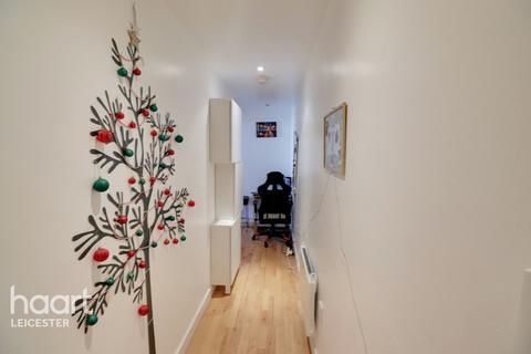 Apartment 30, 3 Colton Square, Leicester, LE1 1QH