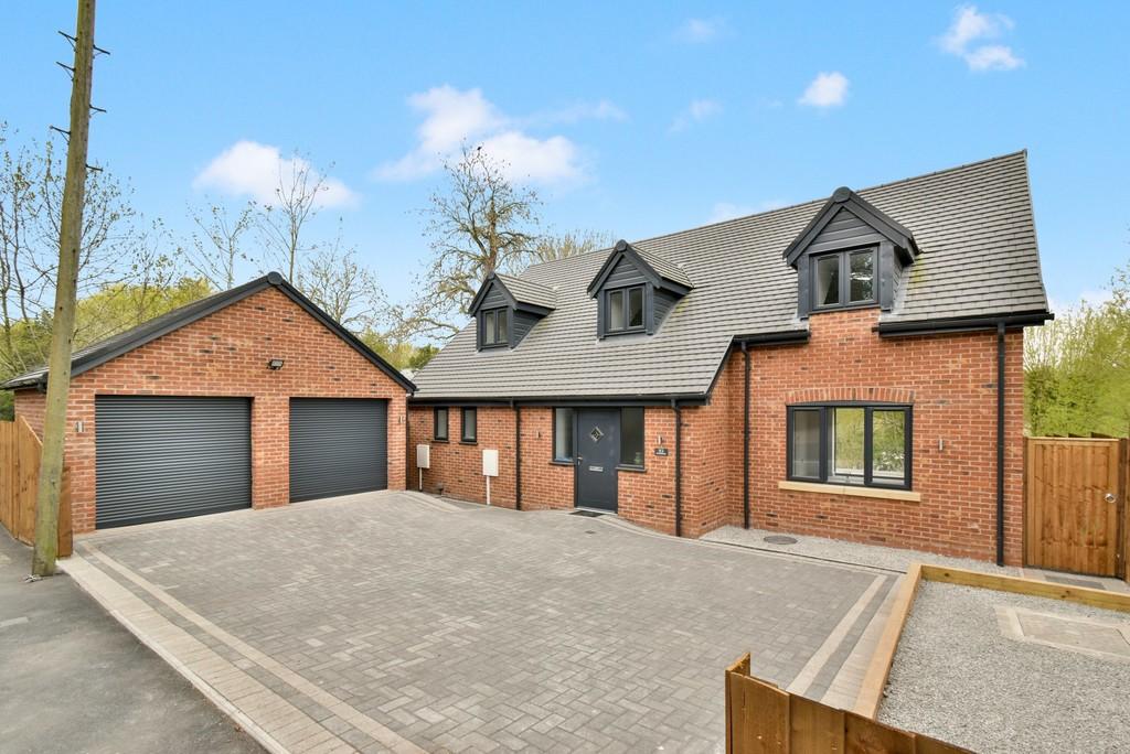 Newton Road, BurtononTrent 4 bed detached house £550,000