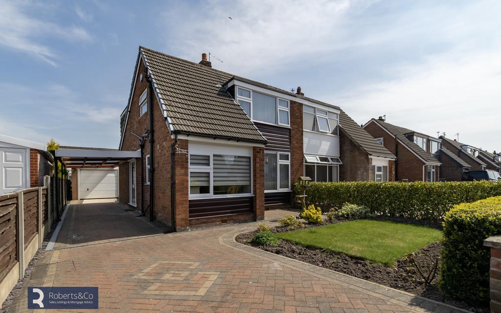 Spring Gardens, Penwortham 3 bed semidetached house £195,000
