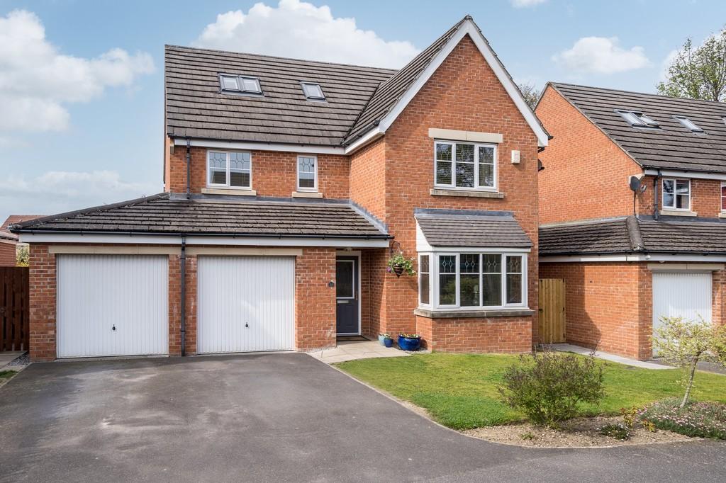 Burnleys Mill Road, Gomersal 6 bed detached house £469,950