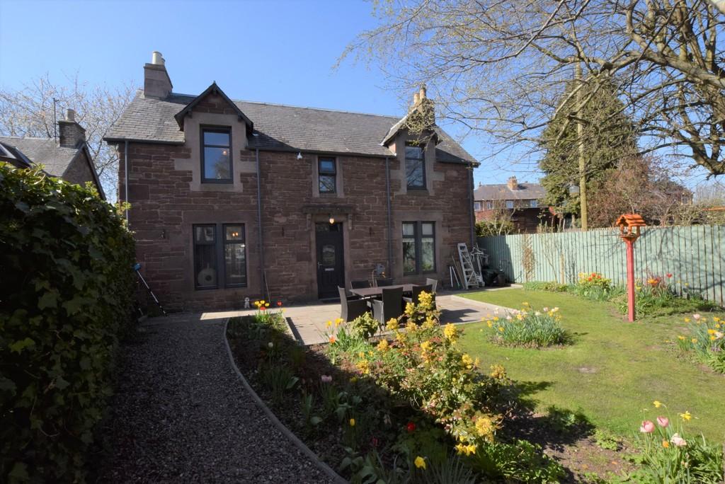 Street, Coupar Angus, Blairgowrie 4 bed detached house £269,950