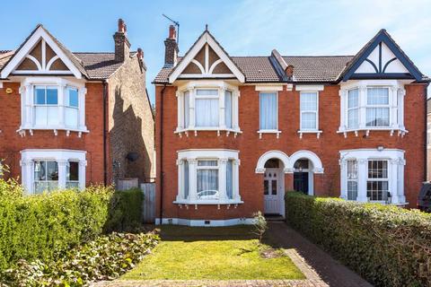 148 Whytecliffe Road North, Purley, CR8 2AS