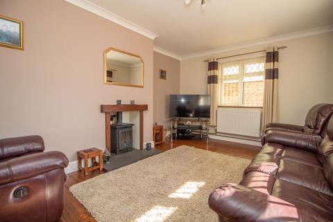 22 Carter Road, Drayton, Norwich, NR8 6DY