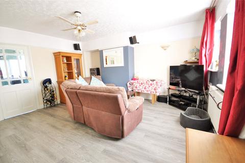 48 Featherstone, Blindley Heath, Lingfield, RH7 6JY
