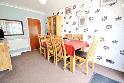 48 Featherstone, Blindley Heath, Lingfield, RH7 6JY