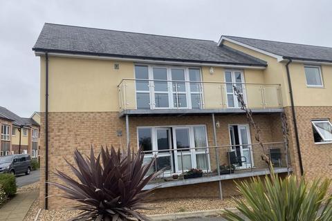 3 bedroom apartment to rent, Bangor, Gwynedd