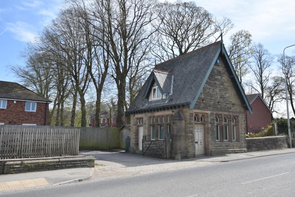 Whalley Road, Barrow, BB7 9AW 1 bed detached house £200,000