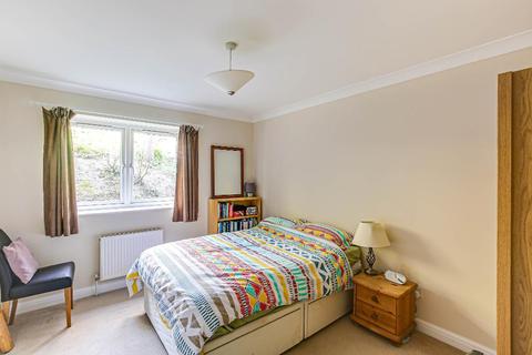 2, The Courtyard Whytebeam View, Whyteleafe, CR3 0AU