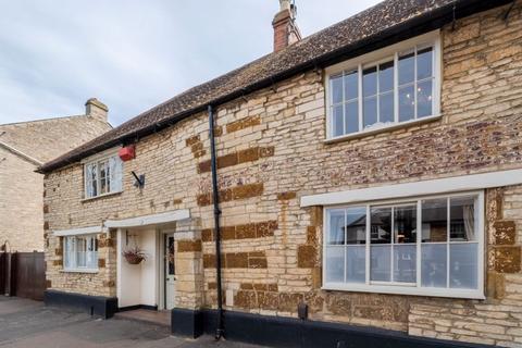 4 bedroom character property for sale - High Street, Higham Ferrers