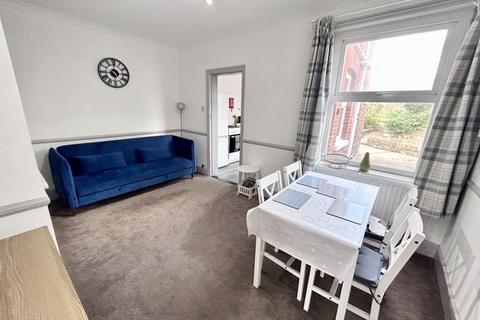 3 bedroom semi-detached house for sale, Medina Avenue, Newport