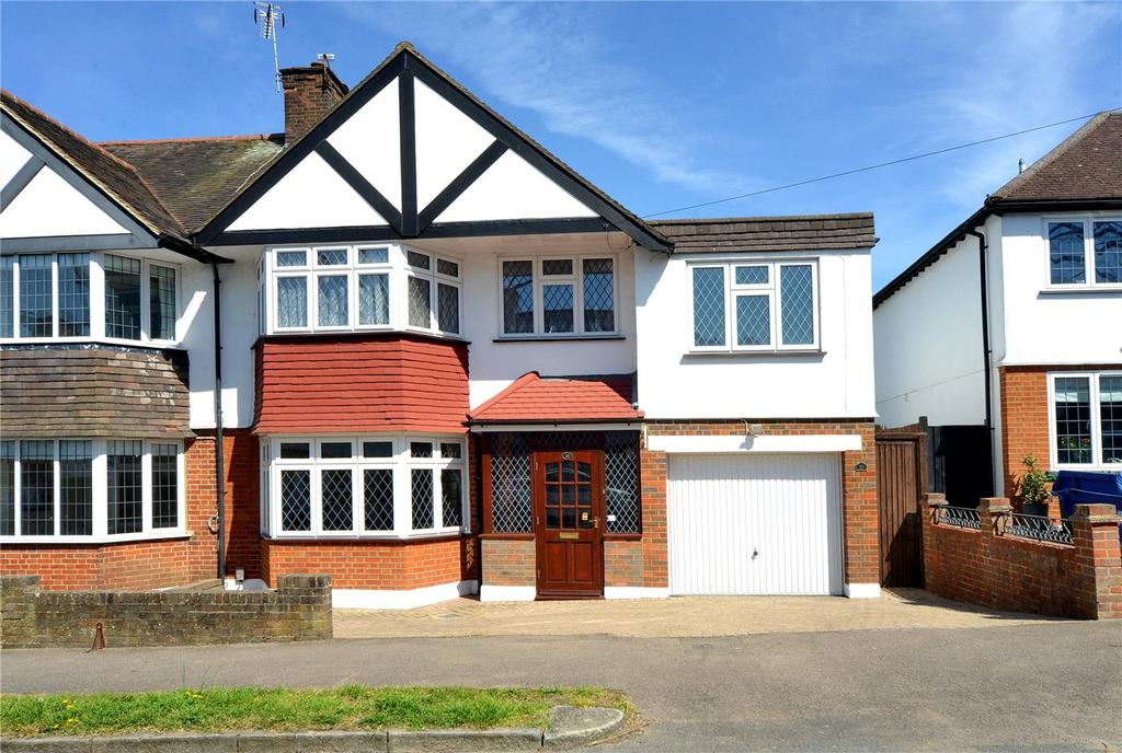 Buff Avenue, Banstead, Surrey, SM7 5 bed semidetached house £775,000