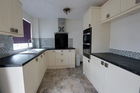 12 Brookmead, Southwick, Trowbridge, BA14 9QJ