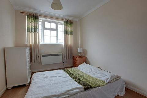 12 Brookmead, Southwick, Trowbridge, BA14 9QJ