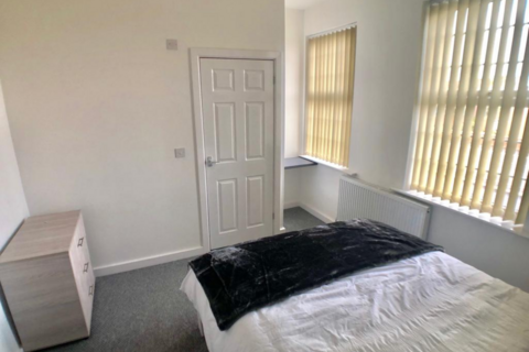 6 bedroom house share to rent - 13 Warmsworth road room 5