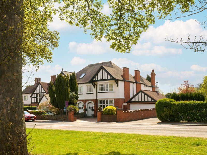 Holyhead Rd, Wellington 4 bed semidetached house £640,000