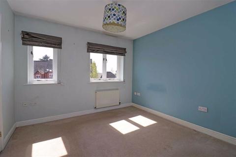 32 Highfield, Hatton Park, Warwick, CV35 7TQ