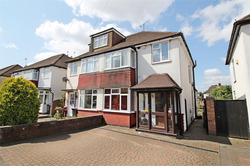 Crawford Road, Hatfield, AL10 3 bed semidetached house £435,000