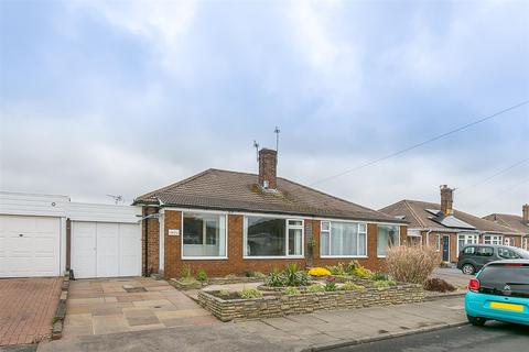 3 bedroom semi-detached bungalow for sale - Birchwood Avenue, North Gosforth, Newcastle Upon Tyne
