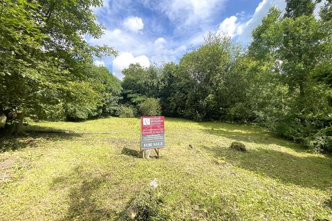 Plot for sale, Bridle Road, Burton Joyce