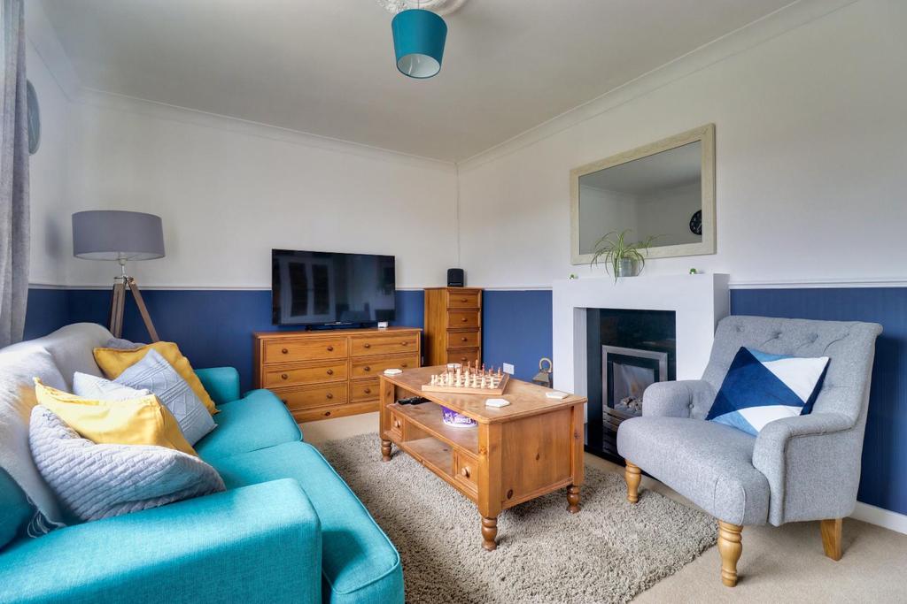 King Avenue, Horsforth 3 bed semidetached house £250,000