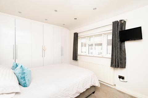 7 Comyne Road, Watford, WD24 5LQ