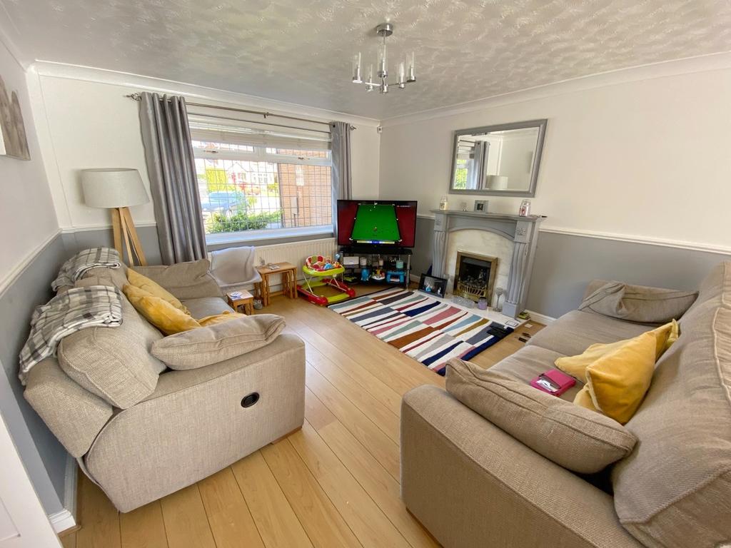 Lockerbie Close, Warrington, WA2 4 bed detached house £275,000