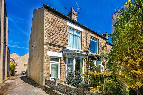 122 Lydgate Lane, Sheffield, S10 5FP