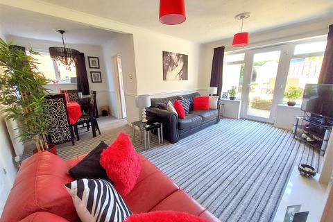 79 Buttermere Road, Stourport-on-severn, DY13 8NY