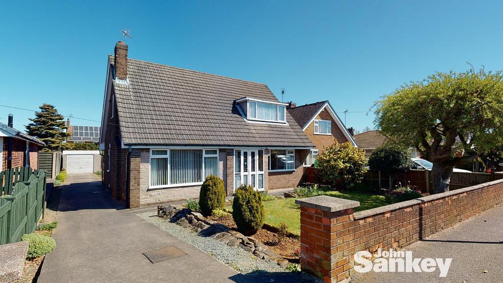 Parliament Road, Mansfield 4 bed detached bungalow £220,000