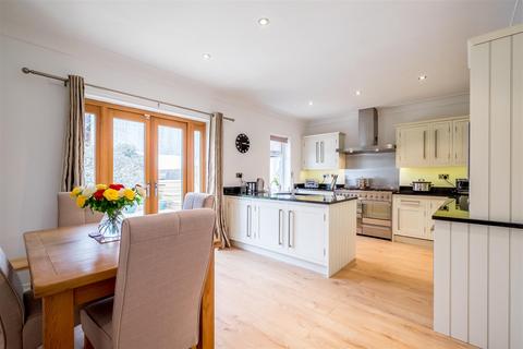 60 Bracken Road, Brighouse, HD6 2HR