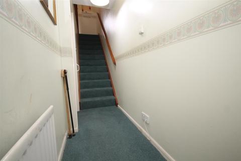 6 Caraway Place, Wallington, SM6 7AG