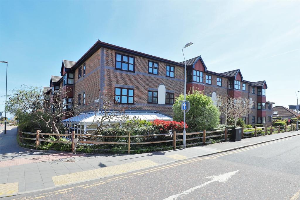 Kingsley Court, Pincott Road... 1 bed retirement property £200,000