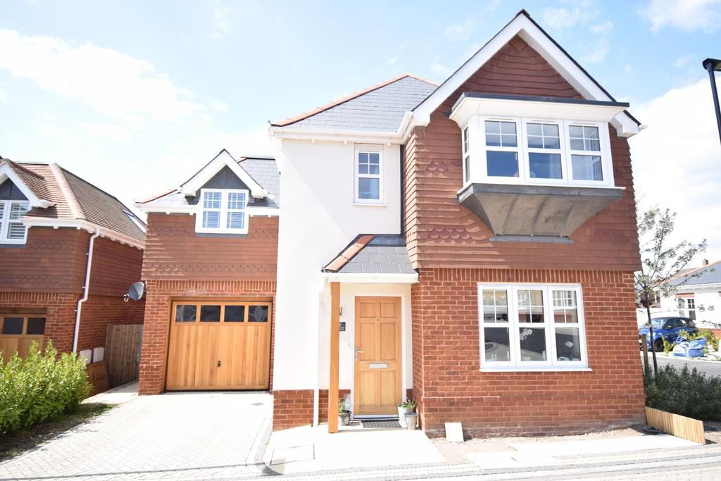 Swann Hill Gardens, Upton, Poole 4 bed detached house £530,000