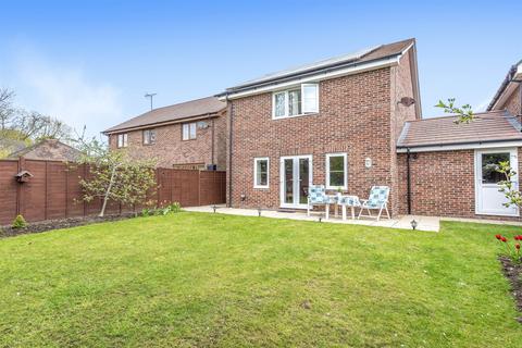 10 Longcroft Gardens, Shinfield, Reading, RG2 9FX