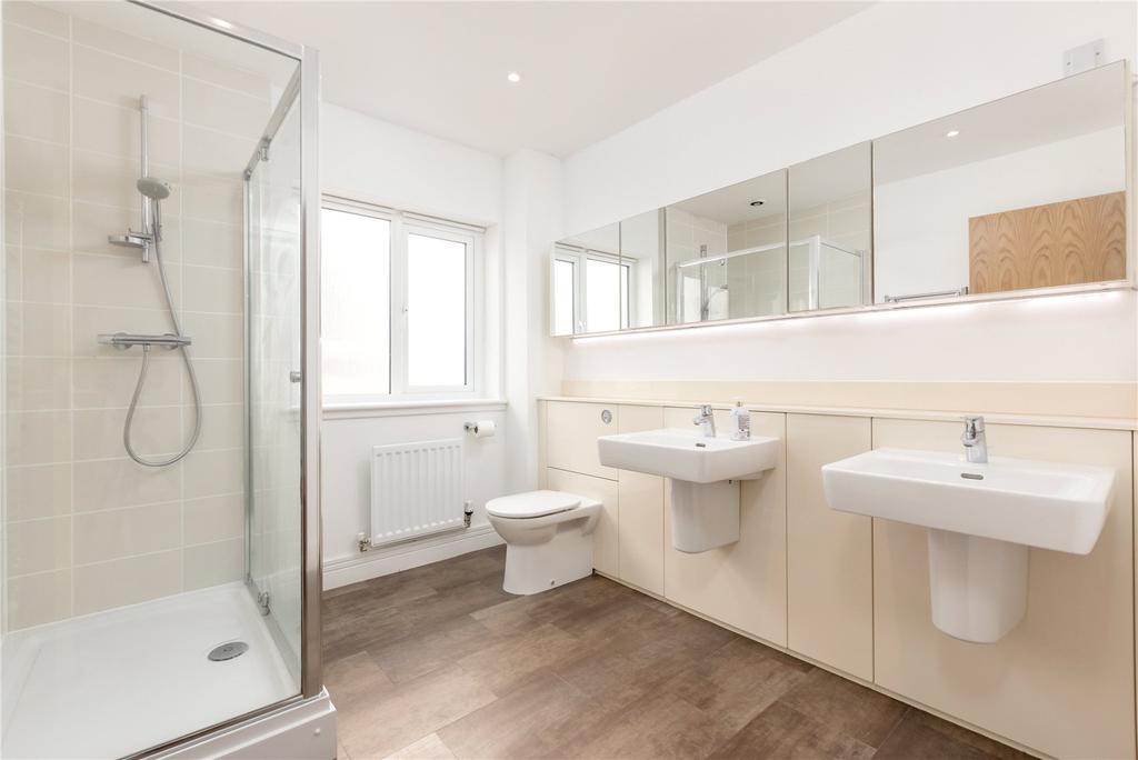 En Suite Shower Room
