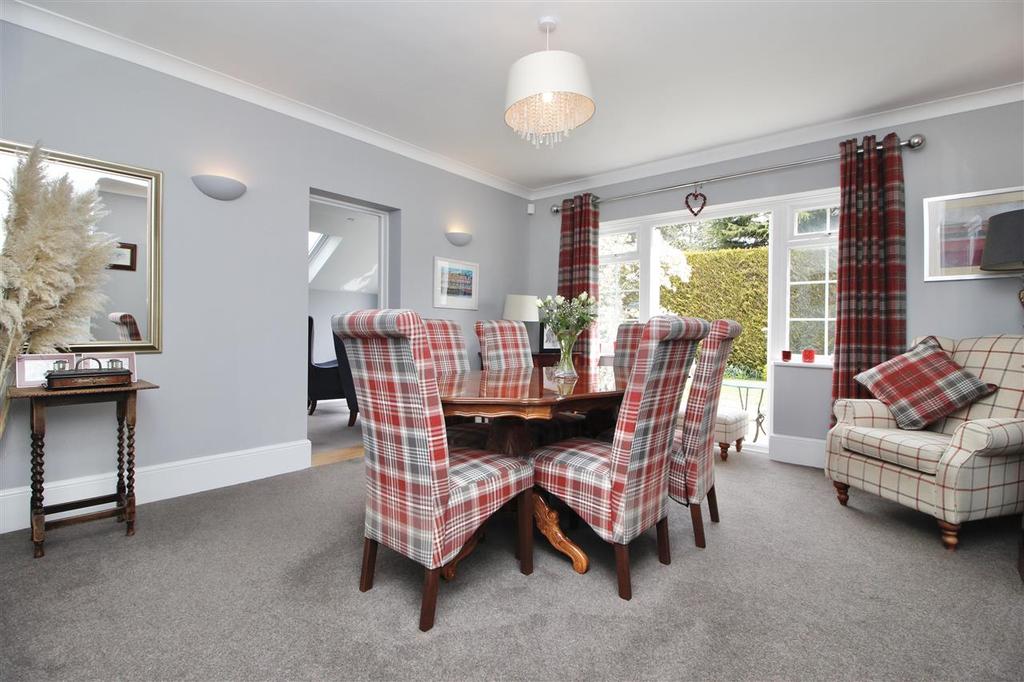 Queenscliffe Road, Ipswich 5 bed detached house £575,000
