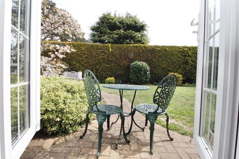 8 Queenscliffe Road, Ipswich, IP2 9AS