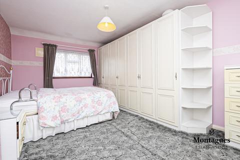 71 Beaconfield Road, Epping, CM16 5AS