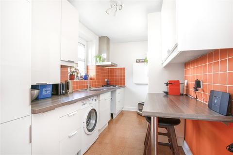 90d Mount Pleasant Lane, London, E5 9EN