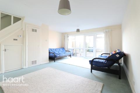 68 Nearsby Drive, West Bridgford, Nottingham, NG2 6LB