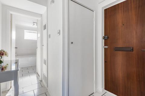 10 Harleyford, Bromley, BR1 3HW