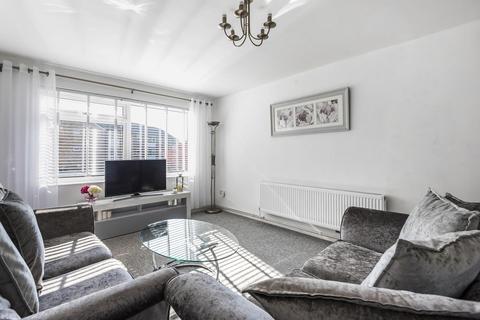 10 Harleyford, Bromley, BR1 3HW