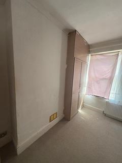 2 bedroom terraced house to rent, DRYDEN STREET, SWINDON SN1