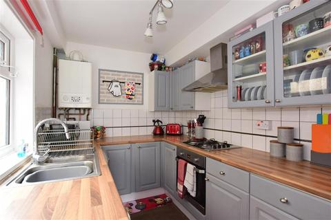 16 Waldeck Road, Dartford, DA1 1UA