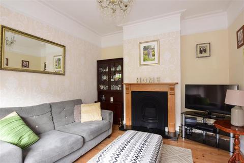 112 East Hill, Dartford, DA1 1SB