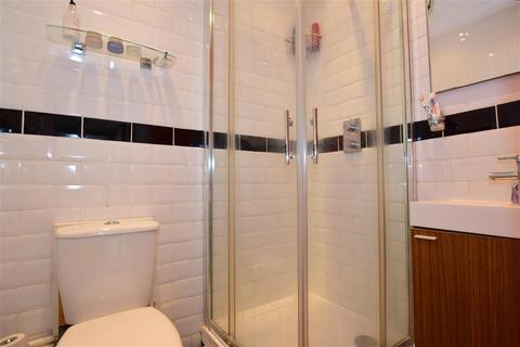 112 East Hill, Dartford, DA1 1SB