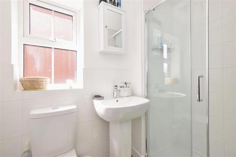 32 Bridger Close, Felpham, Bognor Regis, PO22 8FT
