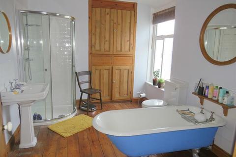 24 Berwick Street, Workington, CA14 3EN