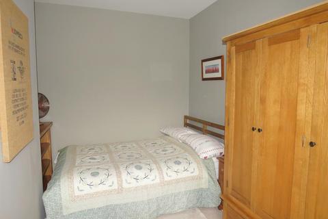24 Berwick Street, Workington, CA14 3EN