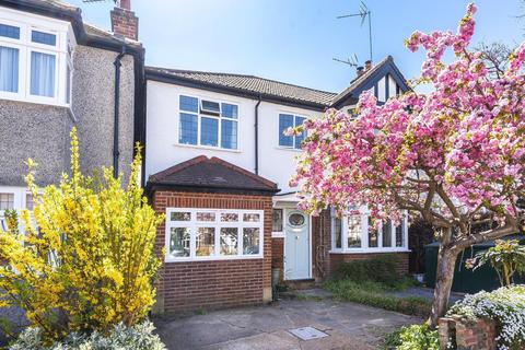 66 Latchmere Road, Kingston Upon Thames, KT2 5TW